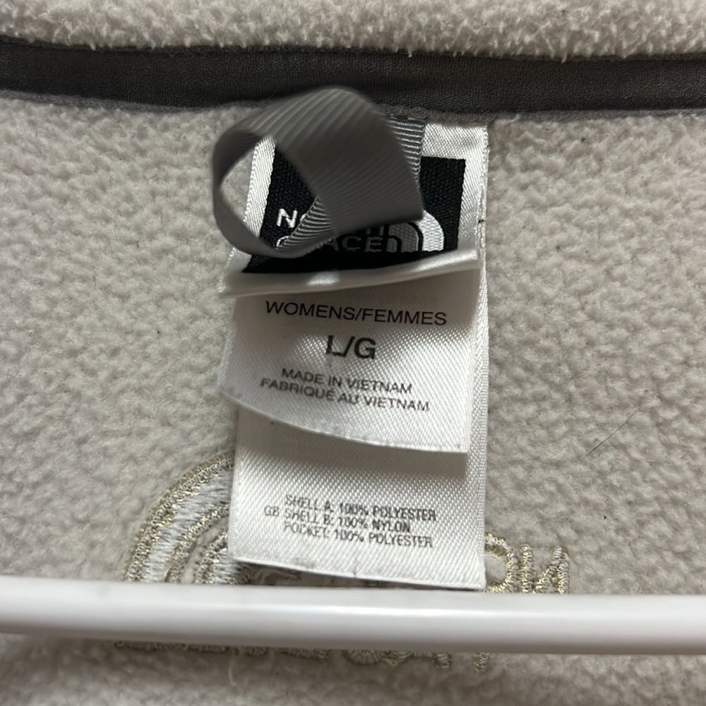 The North Face Jacket Medium - Picture 7 of 7
